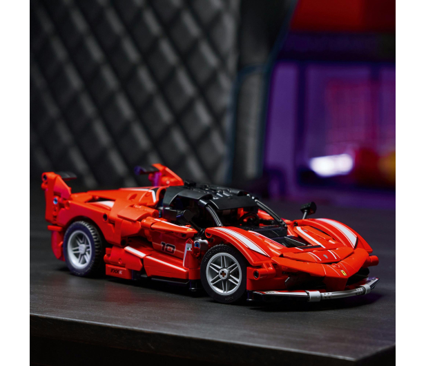 LEGO Technic 42212 Ferrari FXX K - 1331706 - zdjęcie 6